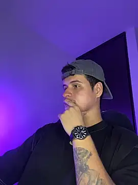 BjornSteel Pertunjukan Webcam