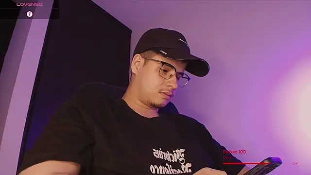 BjornSteel Pertunjukan Webcam