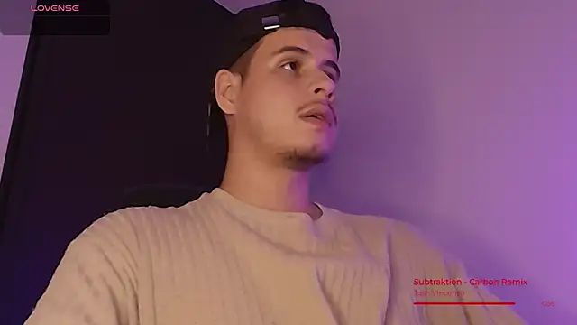 BjornSteel webkamerás műsora