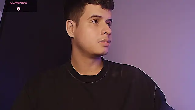 Show modela BjornSteel na web-kameri