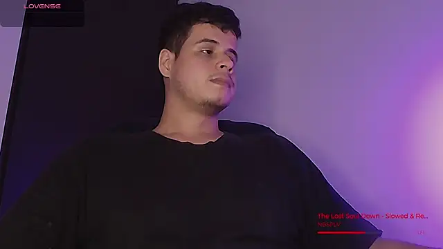 แชท XXX สดของ BjornSteel