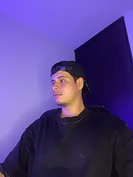 BjornSteel Pertunjukan Webcam