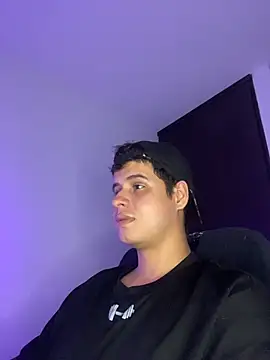 BjornSteel's Live XXX Chat