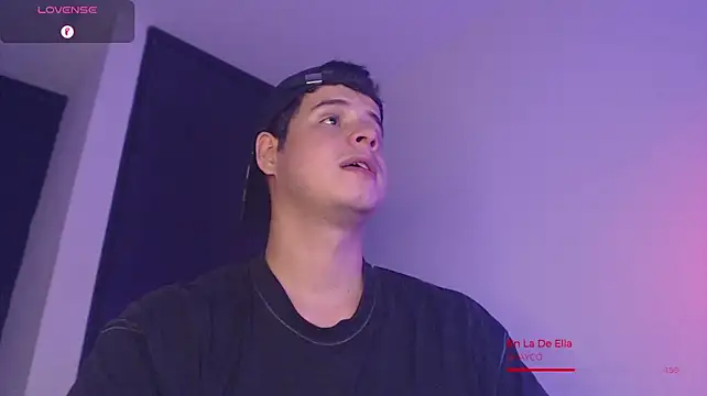 BjornSteel webkamerás műsora