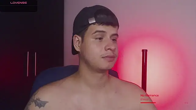 Show modela BjornSteel na web-kameri