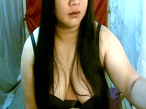 strip_berry লাইভ XXX চ্যাট