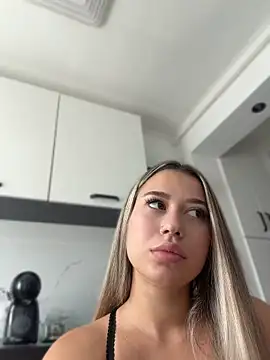 Yourfavblonde's Live XXX Chat