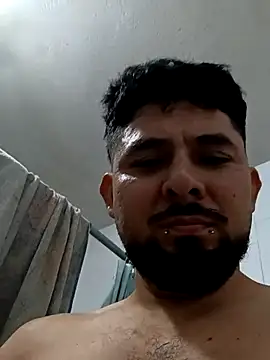 Show modela BustedCall na web-kameri