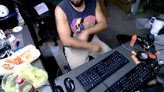 BustedCall Show in webcam