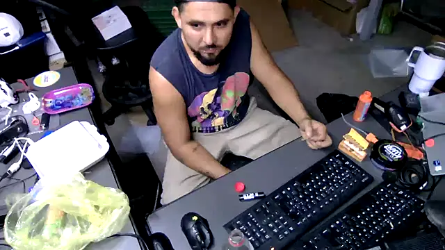 BustedCall Show Webcam