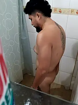 Show modela BustedCall na web-kameri
