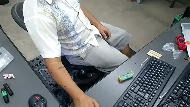 BustedCall 网络视讯表演
