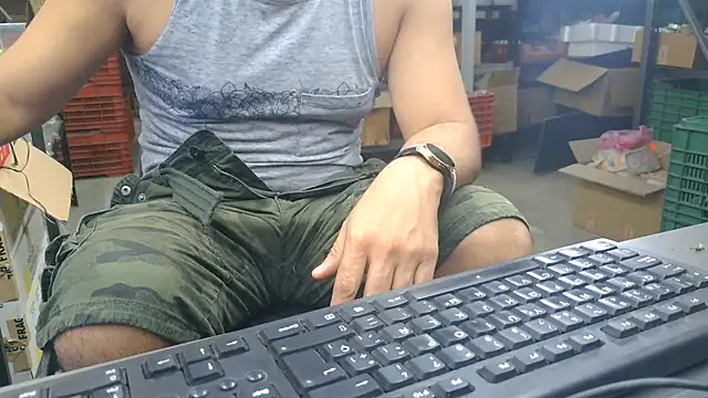 SourMiIk Adlı Modelin Web Kamerası Şovu