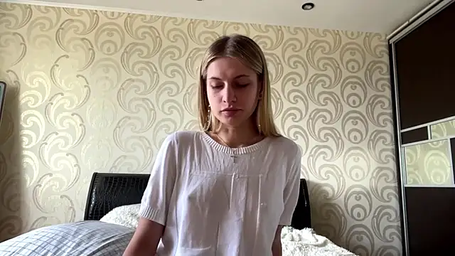 JeneeEady Adlı Modelin Canlı XXX Sohbeti