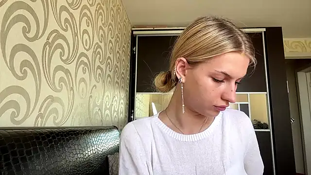 JeneeEady's Live XXX Chat