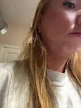 presidentpeach's Live Chat Room