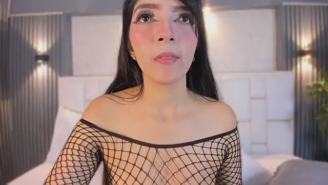 Chat +18 de LisaLain ao vivo