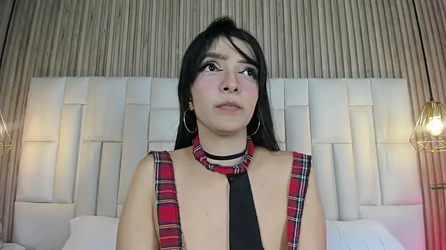 Chat +18 de LisaLain ao vivo