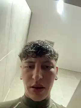 ARON_LUXX's Webcam Show