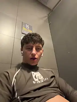 عرض كام ARON_LUXX