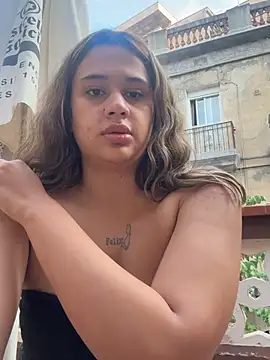 BabyKathy Adlı Modelin Canlı Sohbet Odası
