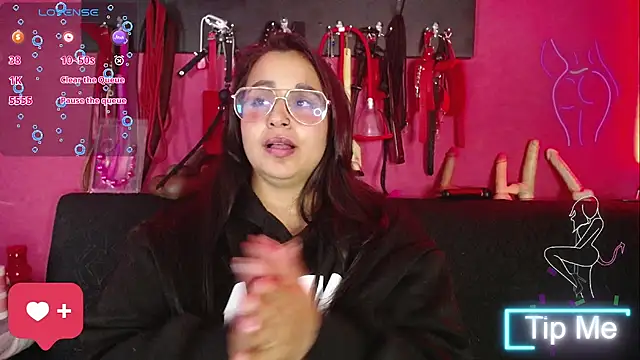Chat XXX en directo de shannon_queen-