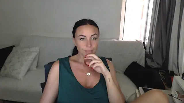 Živý XXX chat CloveLove