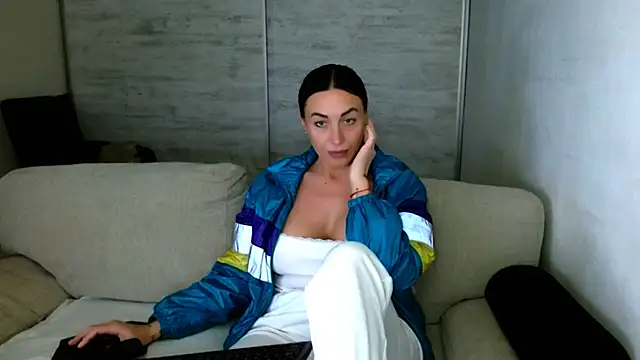 Živý XXX chat CloveLove