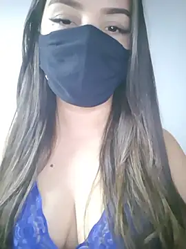 MysticZaya Adlı Modelin Canlı XXX Sohbeti