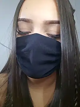 MysticZaya 现场XXX聊天