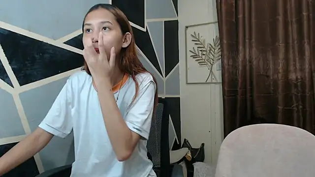 Jasmine_kawaii Show in webcam