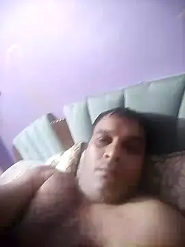 indiandesivillegeboy 在線直播表演