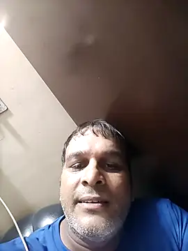 indiandesivillegeboy Webcam-Show