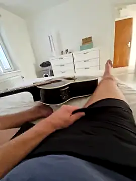 Tommyzzzzzz Webcam Show