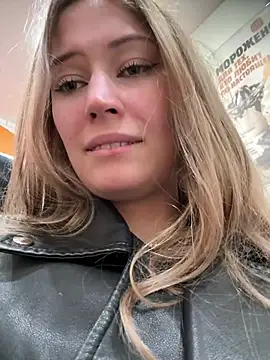 blonde_exe Pertunjukan Webcam