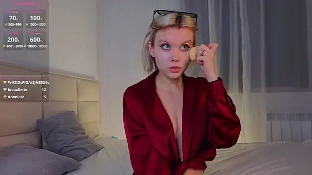 GoldenLenarz Adlı Modelin Canlı XXX Sohbeti