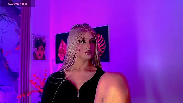 Show modela Aranza_Dollts na web-kameri