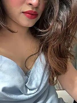 Pertunjukan Kamera Web riya_sharma11