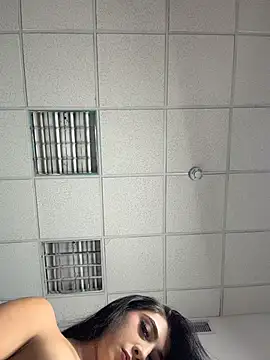 BadLilAngelXXX Adlı Modelin Web Kamerası Şovu