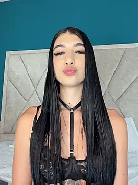 BadLilAngelXXX's Webcam Show