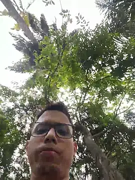 Gael_Velaryx Show in webcam