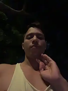 Gael_Velaryx: διαδικτυακό σόου στην κάμερα