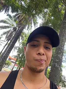 Gael_Velaryx Show in webcam