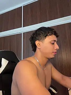 Gael_Velaryx Adlı Modelin Web Kamerası Şovu