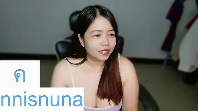 nunanunanuna Pertunjukan Webcam