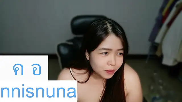 nunanunanuna Pertunjukan Webcam