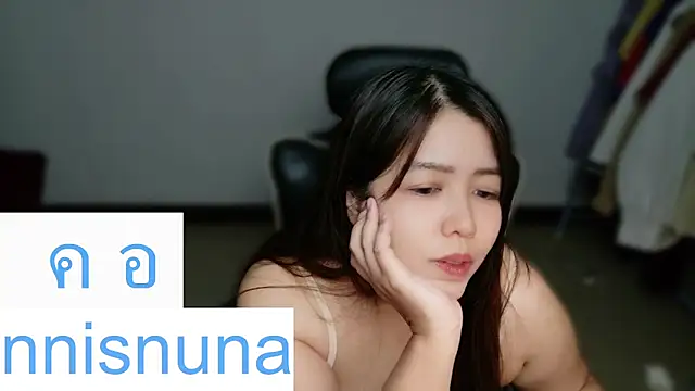 nunanunanuna Webcam Show
