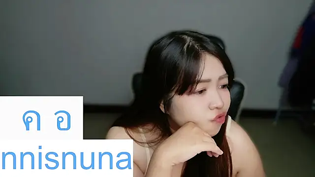 nunanunanuna Webcam-Show