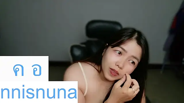 nunanunanuna Webcamshow