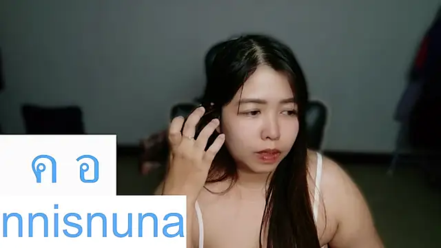 nunanunanuna Webcam-Show